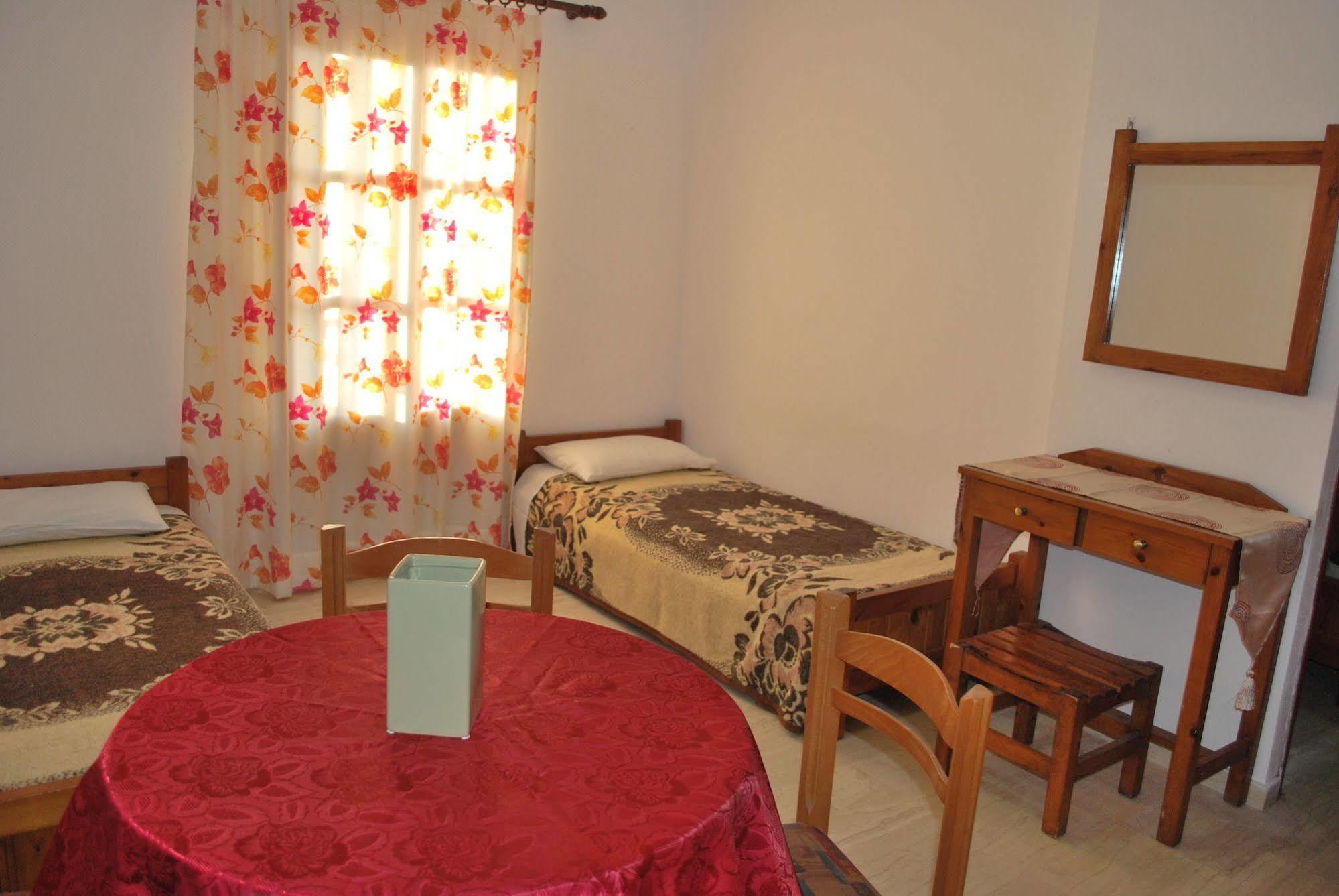 Koula Apartments Sztalída Kültér fotó